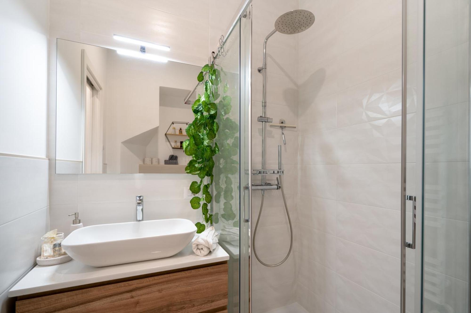 Porta Nuova - Alpitour Free Parking & Netflix Apartamento Turín