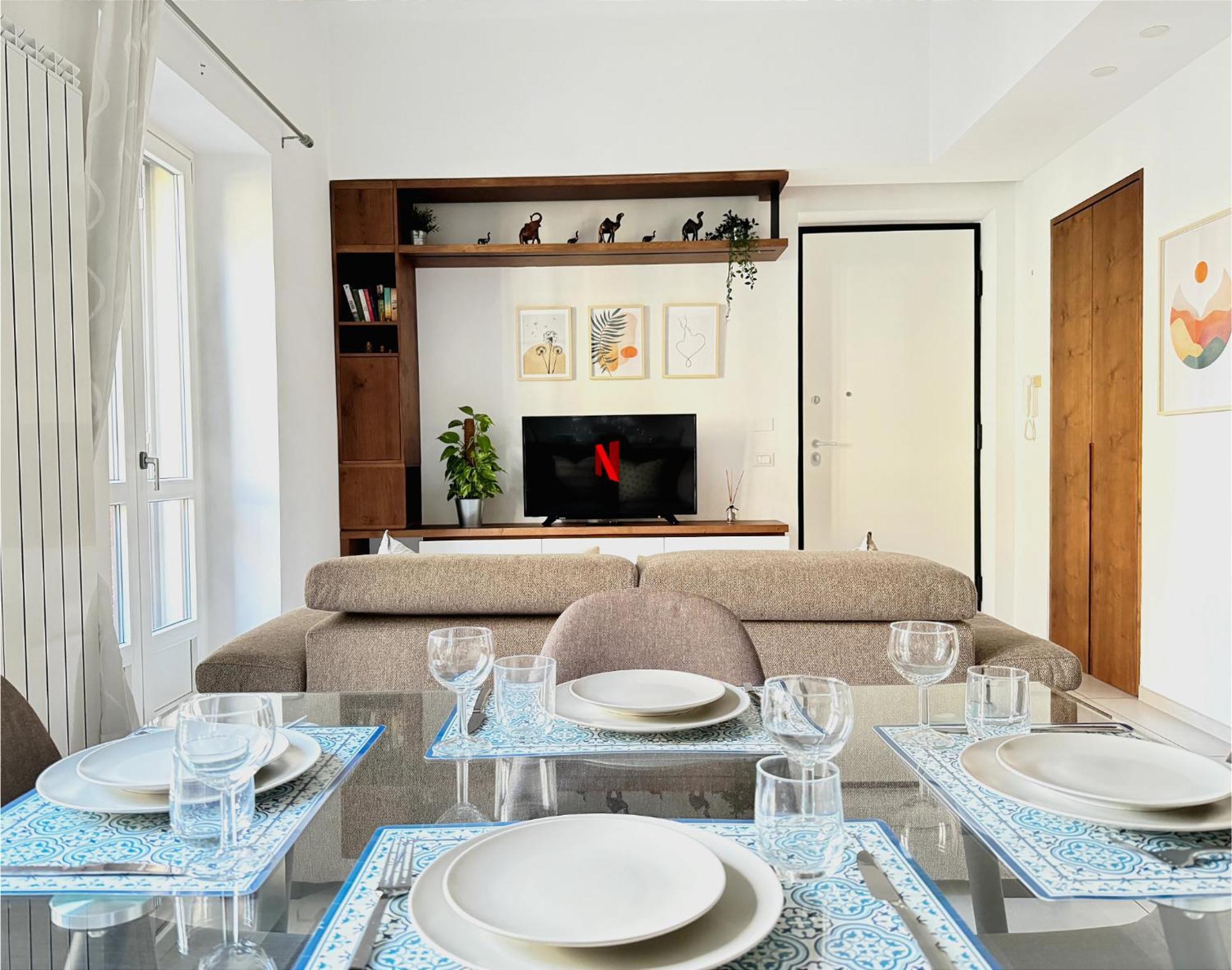 Porta Nuova - Alpitour Free Parking & Netflix Apartamento *